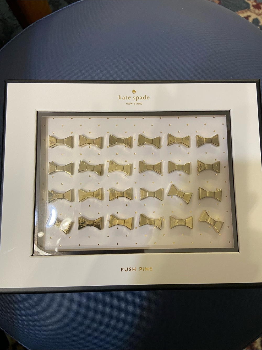 KATE SPADE gold bow push pin set in display box